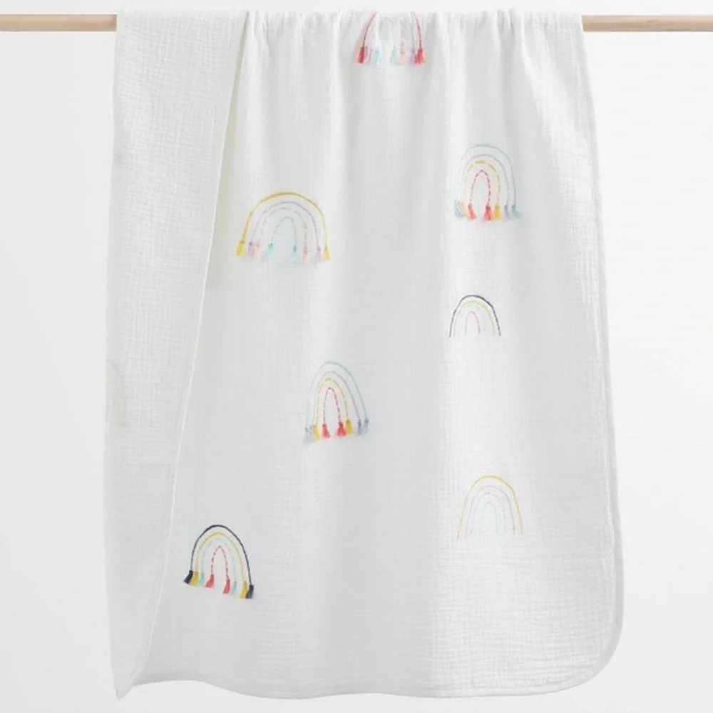 Pottery Barn Kids Sahara Aldrich Embroidered Baby Towel White Cotton Nurse